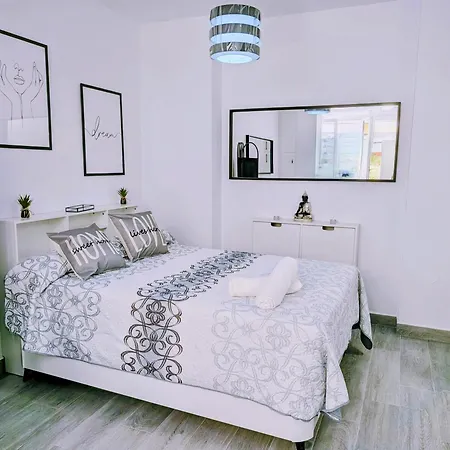 El Faro Centro De Con Parking 445 Max Apartment Malaga